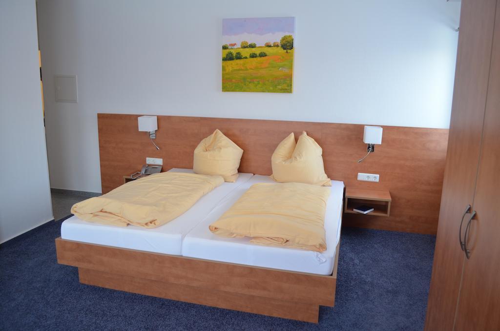 Gaestehaus Wilgersdorf Gmbh Wilnsdorf Номер фото